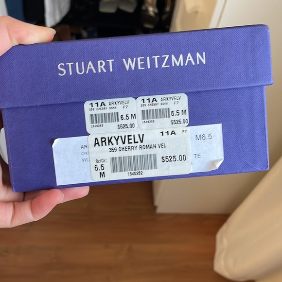 NWT Stuart Weitzman Arky velvet raspberry loafers - Picture 6 of 9